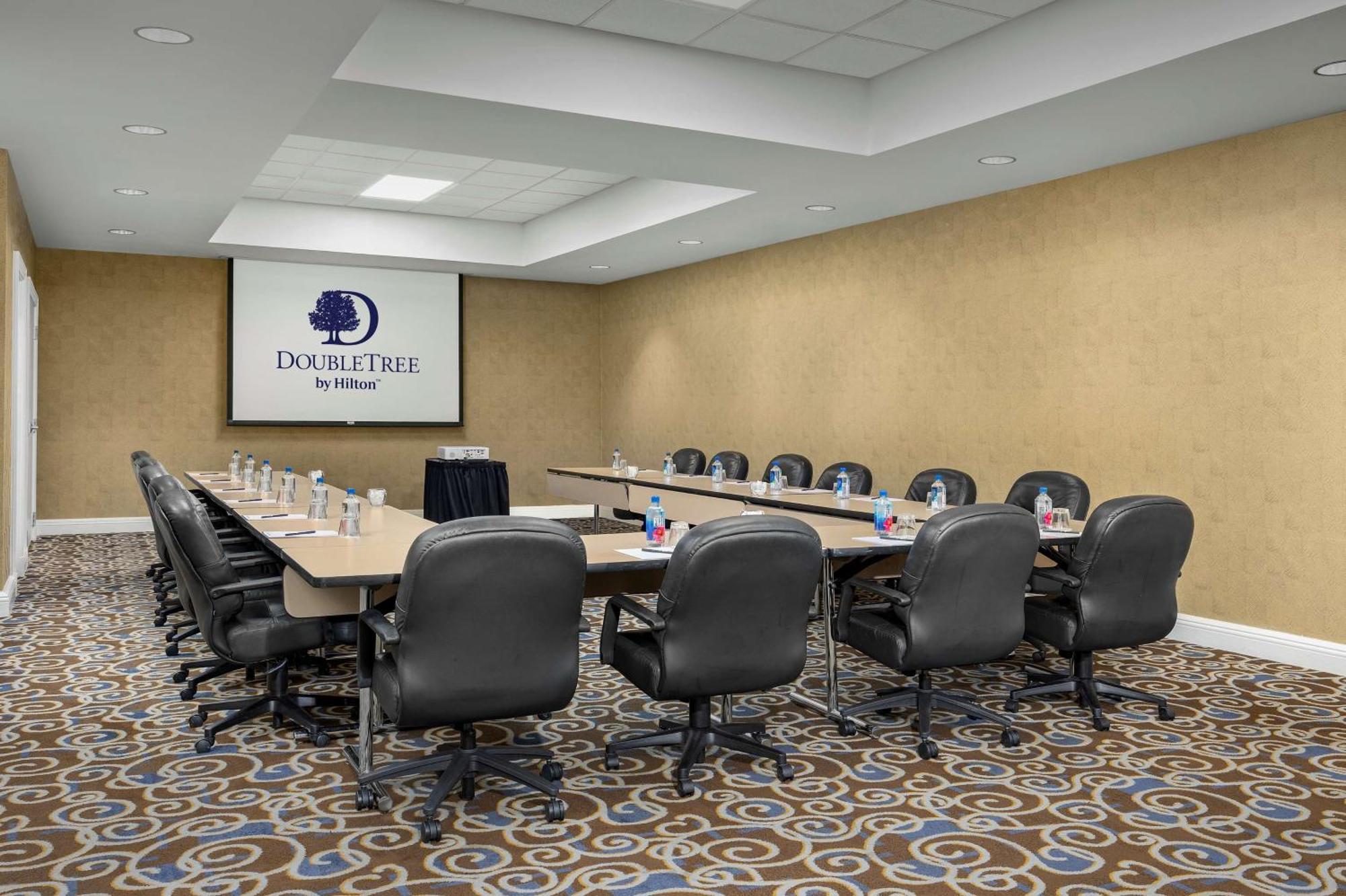 Готель Doubletree By Hilton Chicago O'Hare Airport-Розмонт Екстер'єр фото